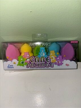 Wet n Wild x Care Bears Colorful Makeup Sponge Set